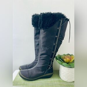 8M Women’s Timberland Knee-High Boots – $100 (Retail over $275!) – Never Worn!